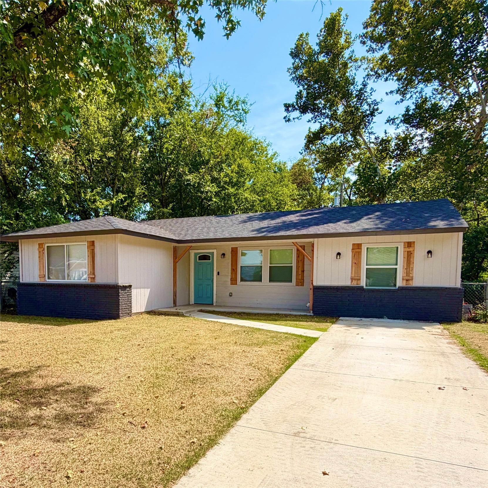 E 1st Pl, Tulsa, OK 74108