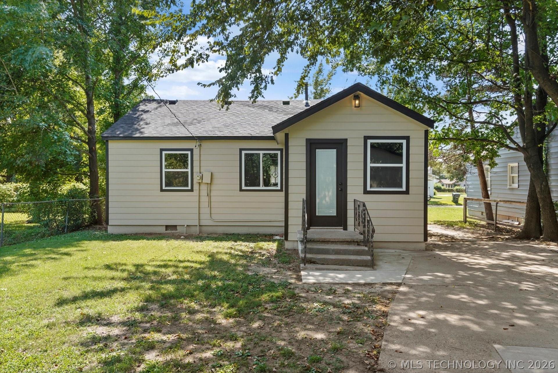 Elgin St, Muskogee, OK 74401