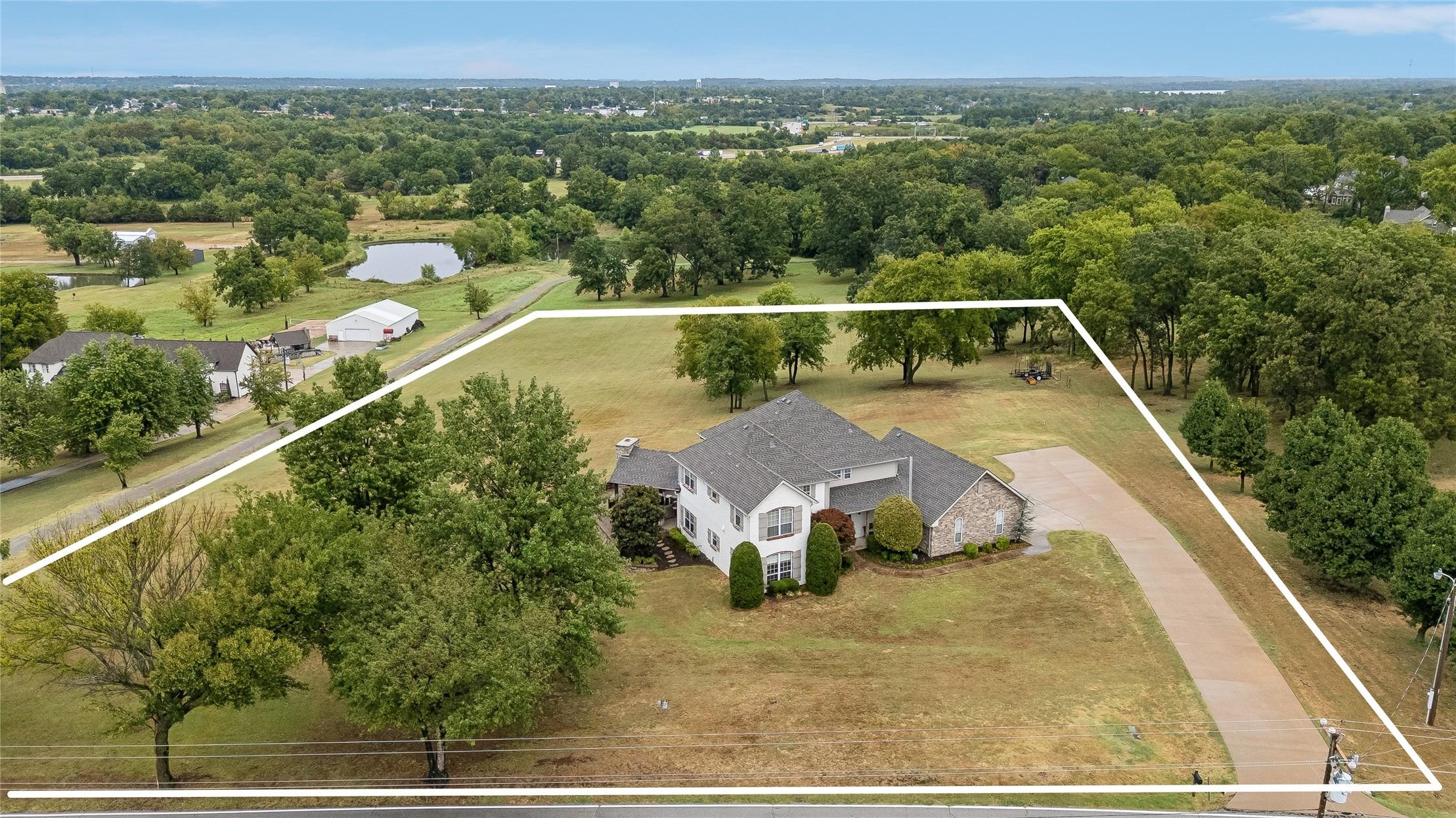 E 500 Rd, Claremore, OK 74019