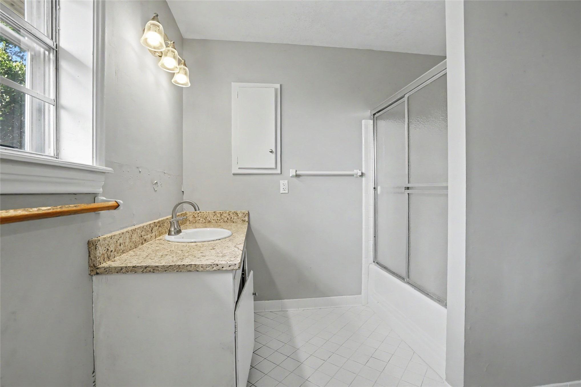 E 86th St N, Owasso, OK 74055