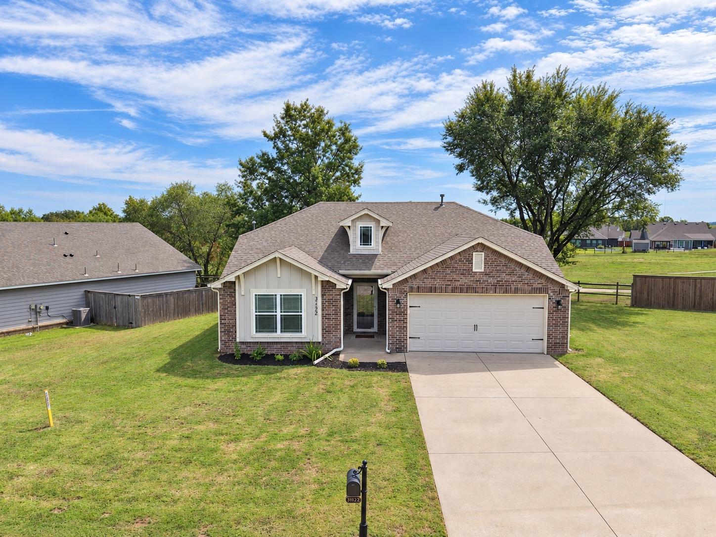 E 64th St S, Broken Arrow, OK 74014