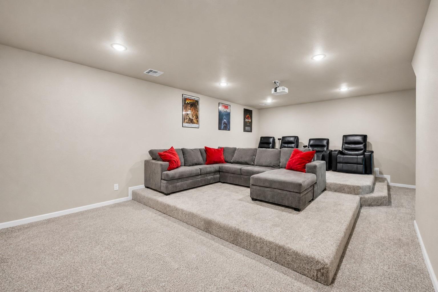 E 122nd Ct S, Jenks, OK 74037