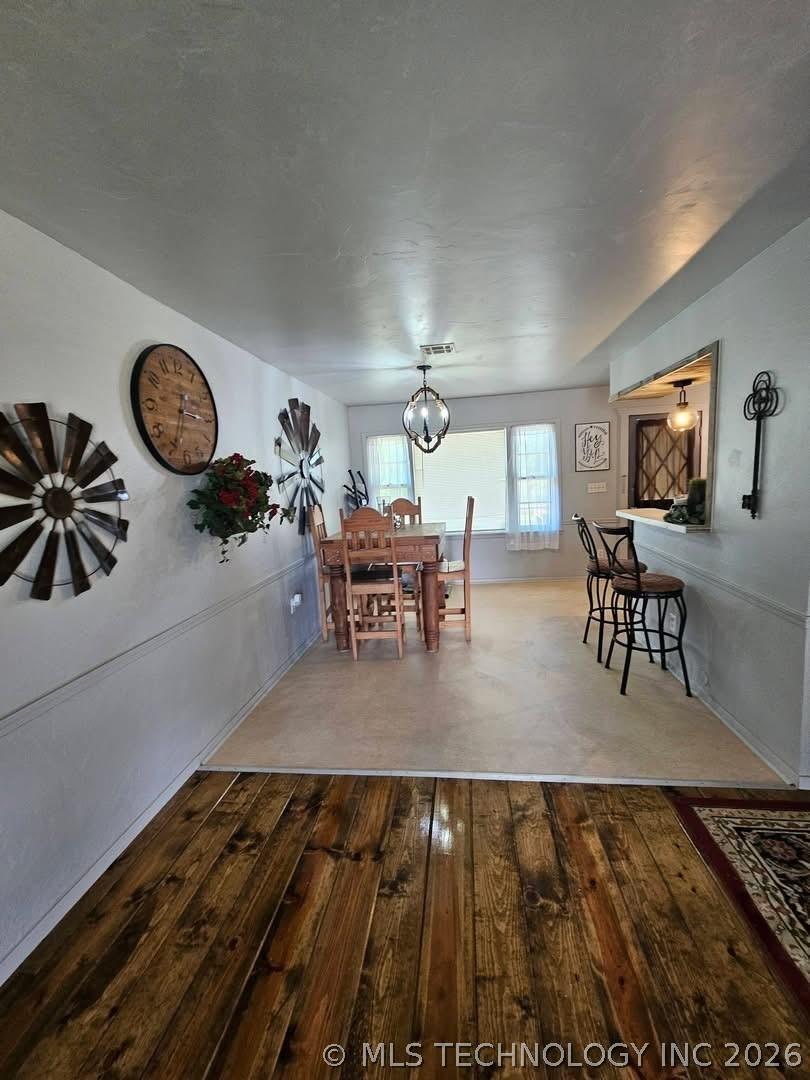 Ne 9th St, Antlers, OK 74523