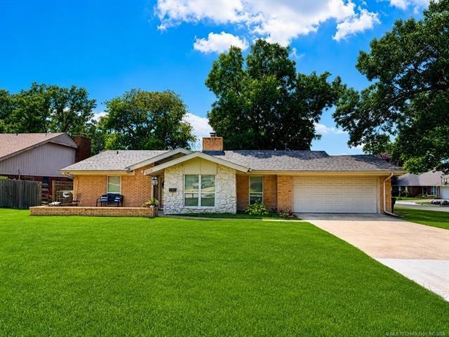 S Lakewood Ave, Tulsa, OK 74135