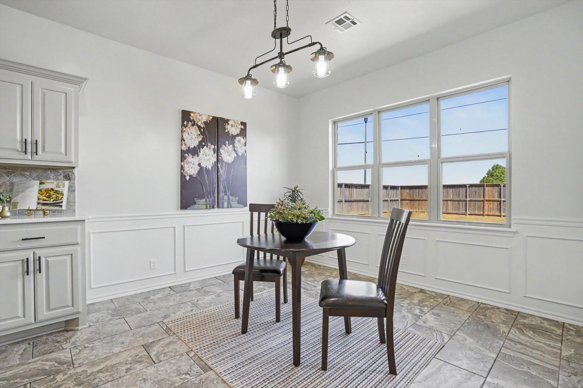 E 31st Pl S, Broken Arrow, OK 74014