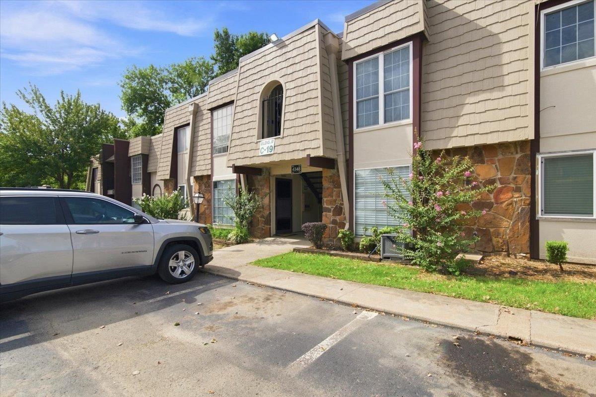 E 67th St, Tulsa, OK 74136