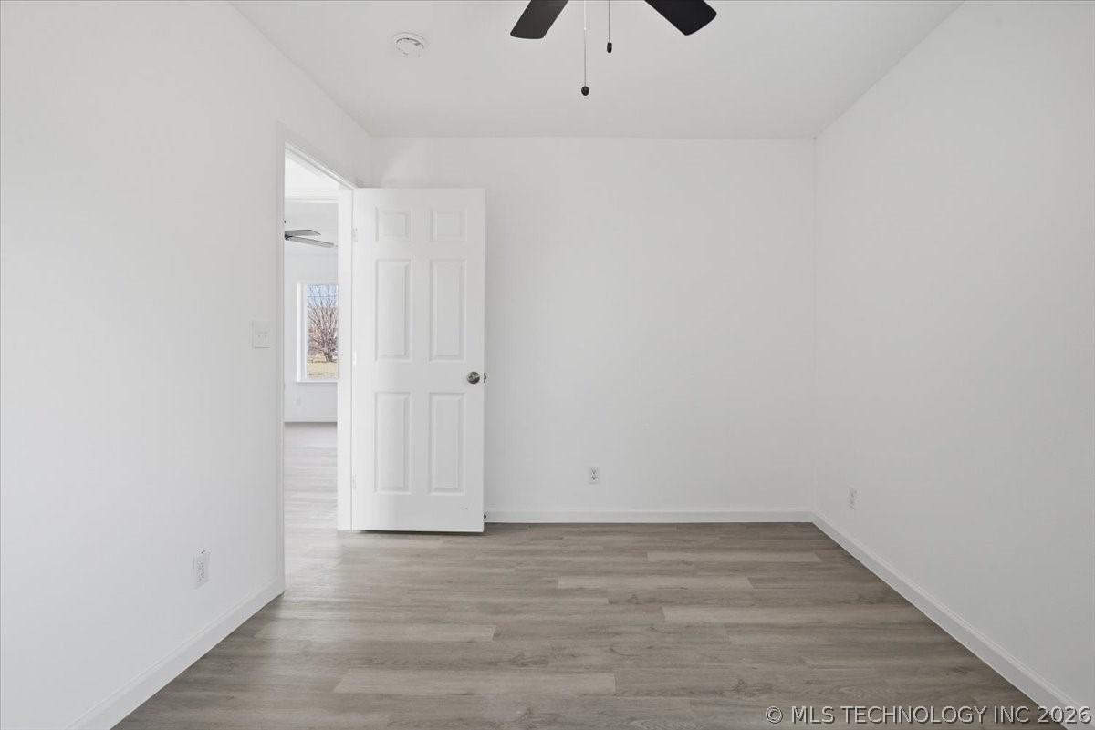 W Elm St, Skiatook, OK 74070
