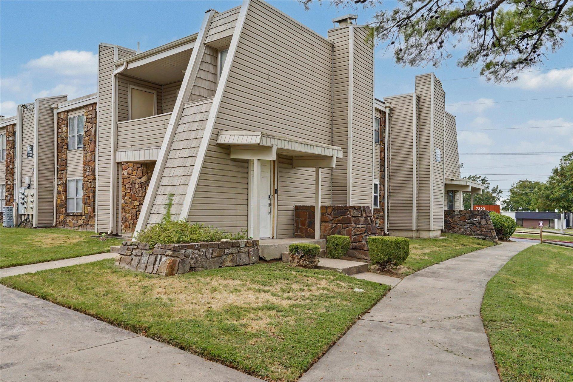 S Yale Ave, Tulsa, OK 74136