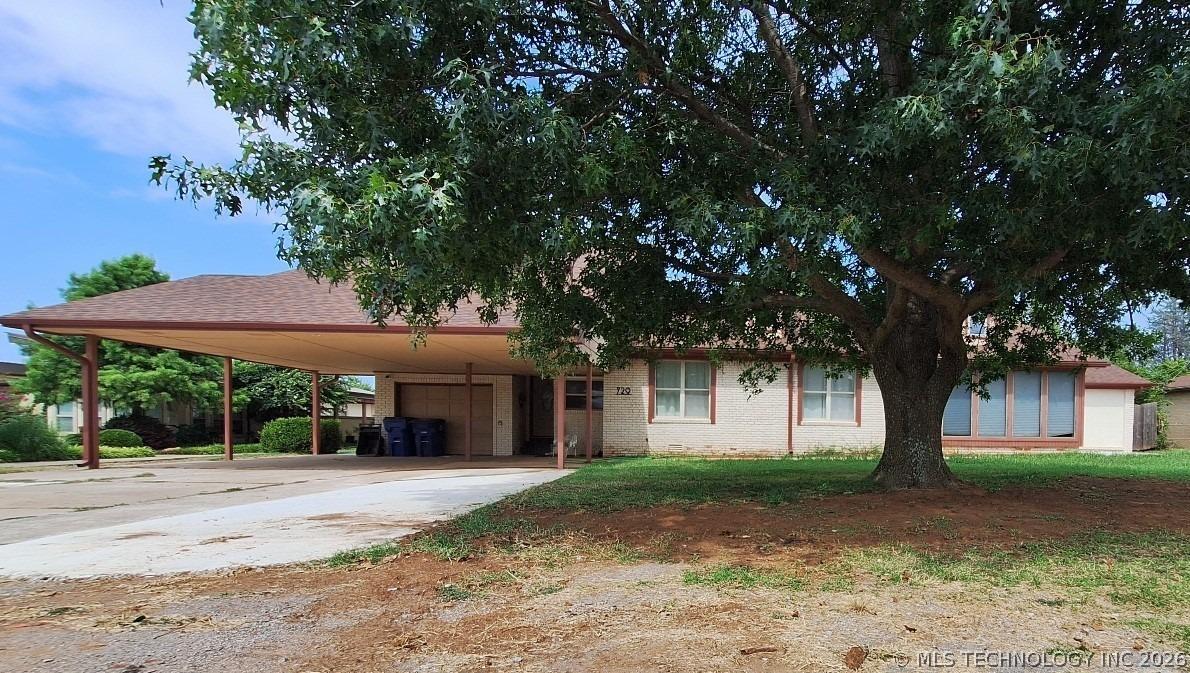 W Plato Rd, Duncan, OK 73533