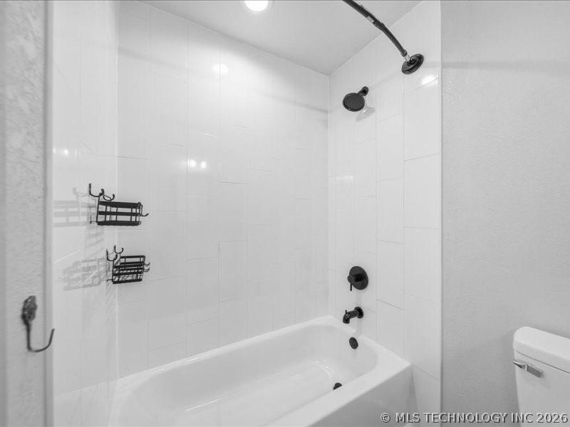 S 28th St, Broken Arrow, OK 74014