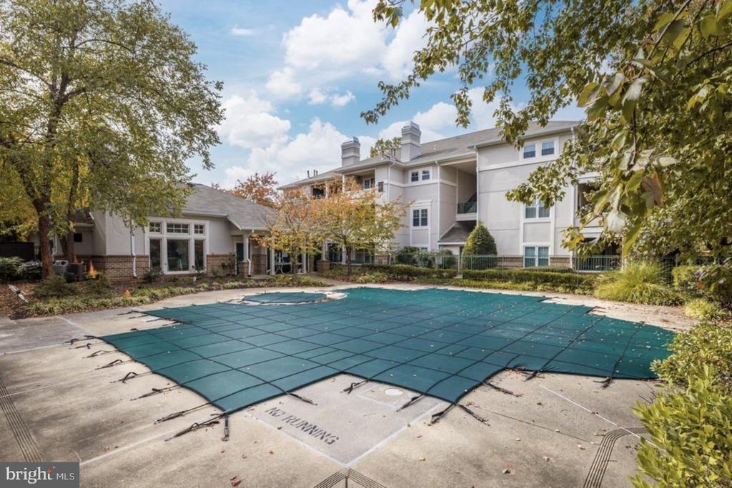 Taliesin Pl, Reston, VA 20190