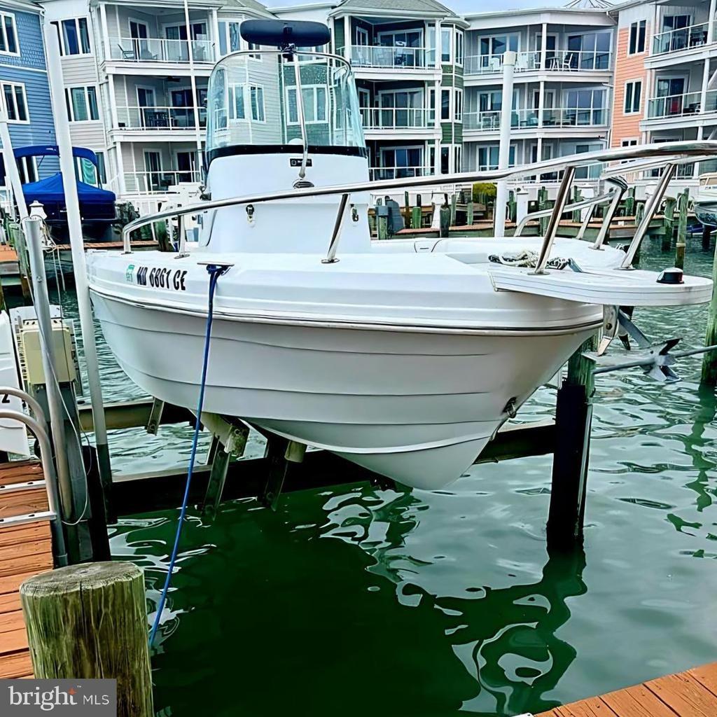 Captains Ln, Chincoteague Island, VA 23336