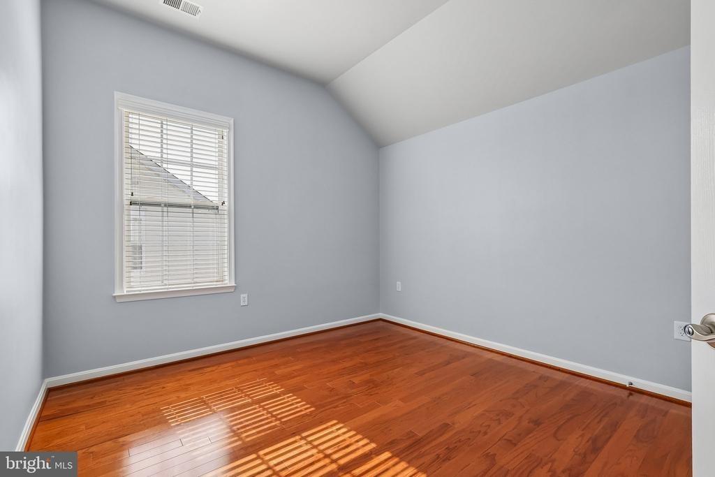 Hampton Bay Ln, Gainesville, VA 20155