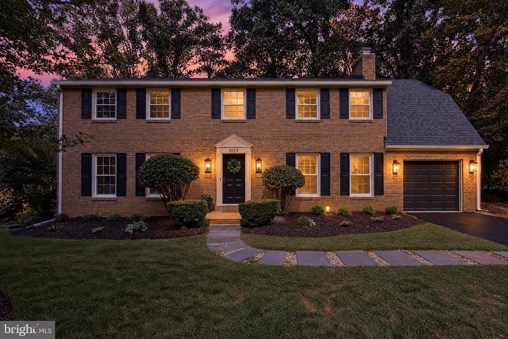Robertson Blvd, Alexandria, VA 22309