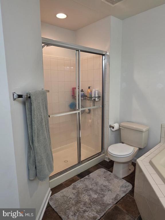 W Viking Ct, Abingdon, MD 21009