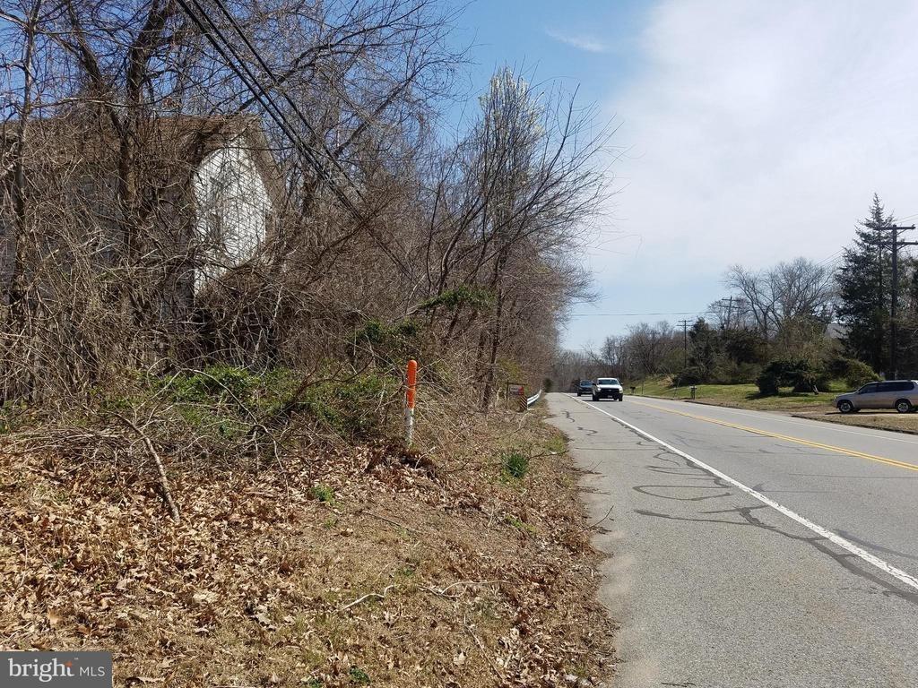 Hawthorne Rd, Indian Head, MD 20640