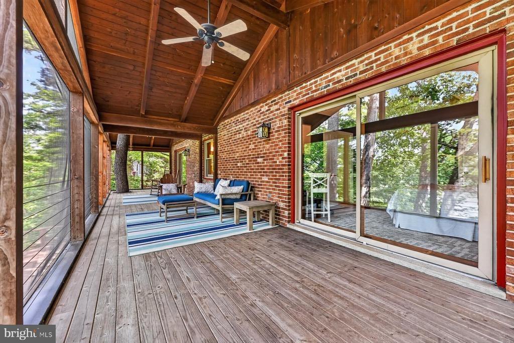 Bon Haven Ln, Annapolis, MD 21401