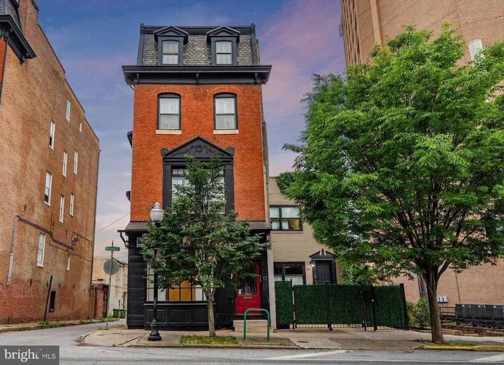 W Chase St, Baltimore, MD 21201