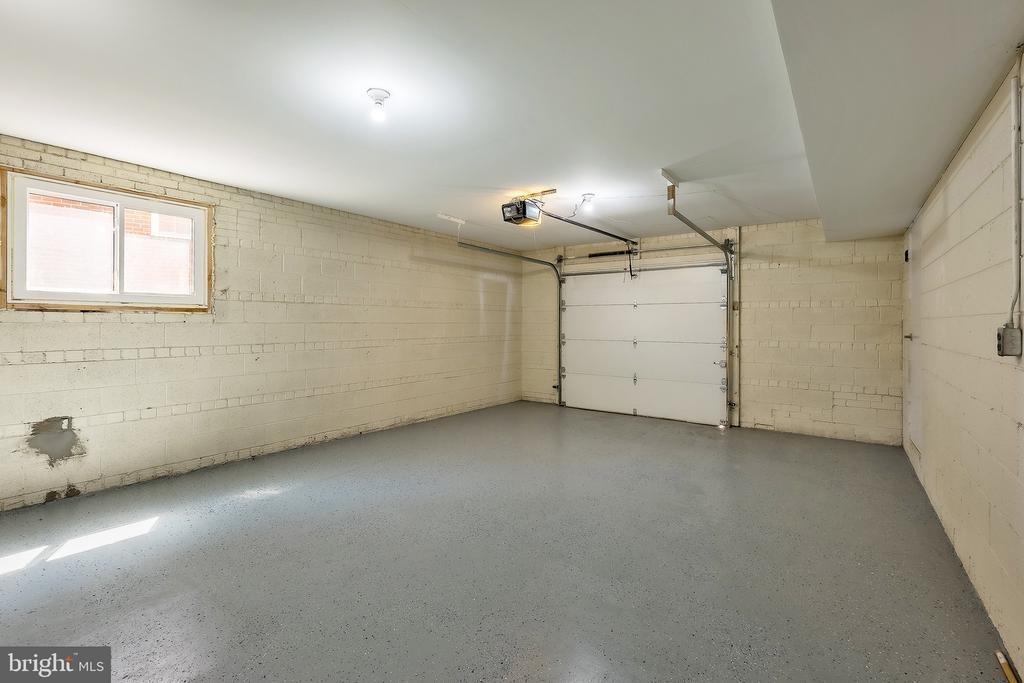 Highwood Dr Se, Washington, DC 20020