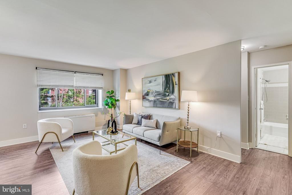 S Arlington Ridge Rd, Arlington, VA 22202