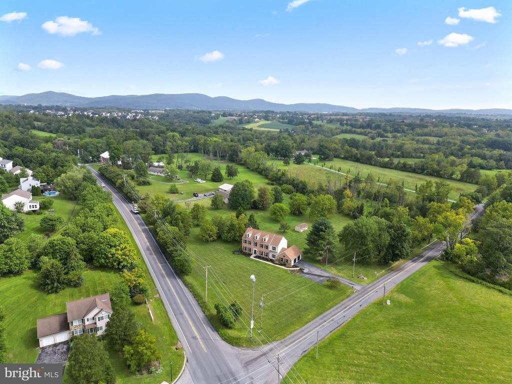Morlatton Rd, Douglassville, PA 19518