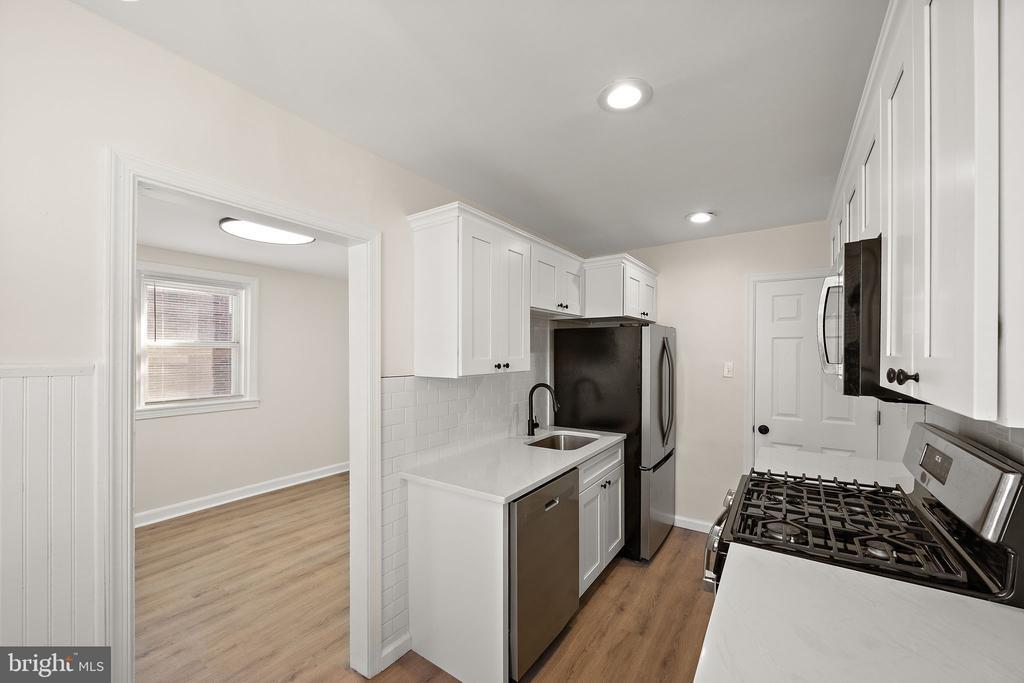 Brunswick Ave, Drexel Hill, PA 19026