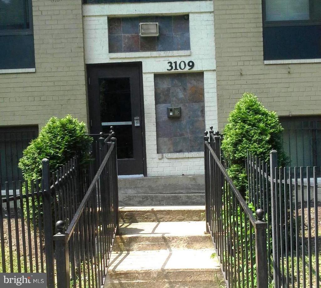 Naylor Rd Se, Washington, DC 20020