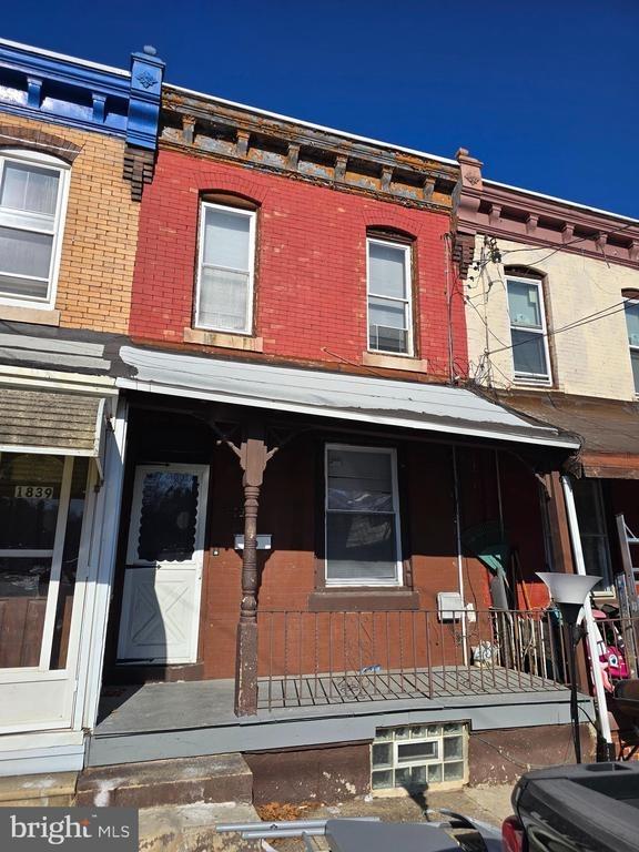 W Juniata St, Philadelphia, PA 19140