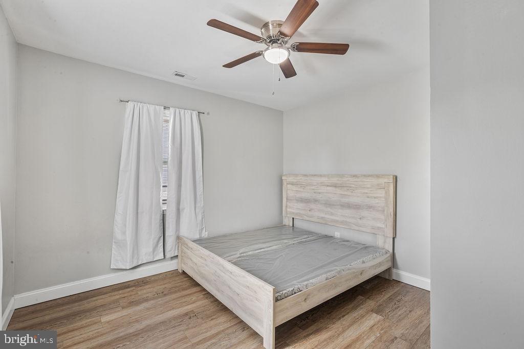 Arbutus Rd, Pasadena, MD 21122