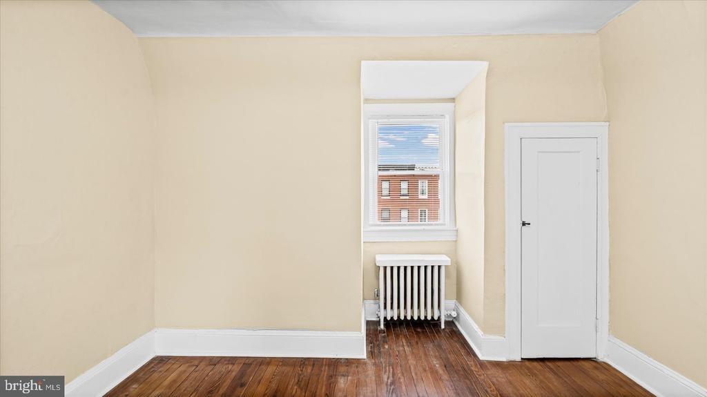 Madison Ave, Baltimore, MD 21217