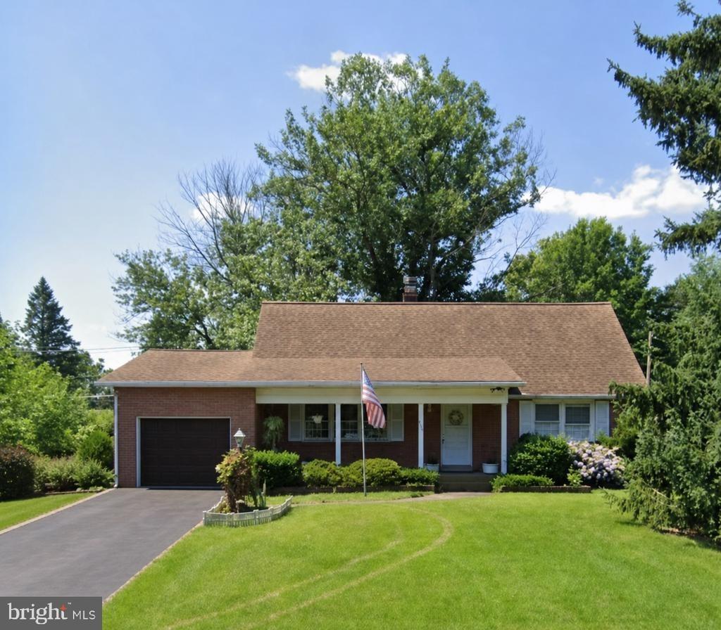 Sunnybrook Dr, Frederick, MD 21702