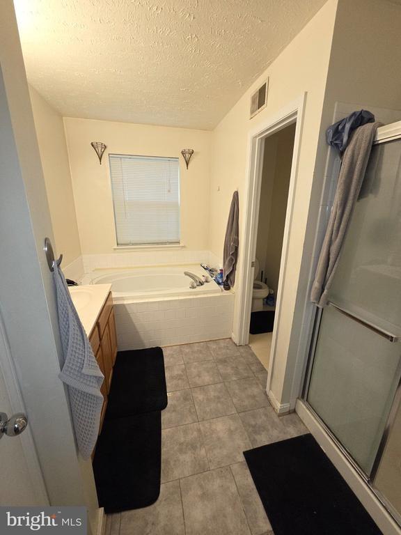 Leyton Ct, Waldorf, MD 20603