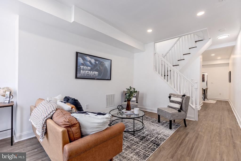 Robert St, Baltimore, MD 21217