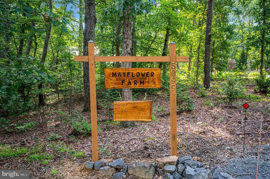 Courtneys Corner Rd, Sumerduck, VA 22742