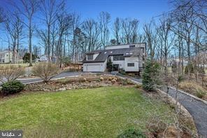 Lawyers Rd, Vienna, VA 22181