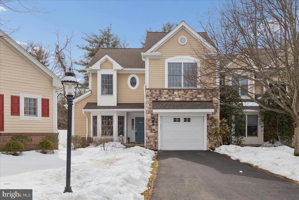 Hedge Row Rd, Princeton, NJ 08540