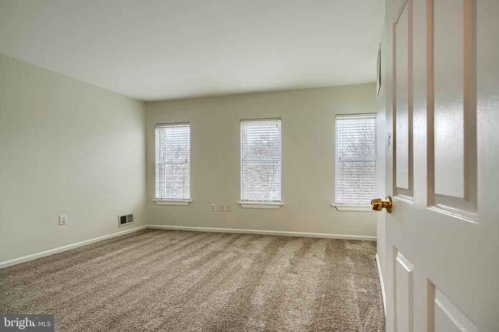 S Fremont Ave, Baltimore, MD 21230