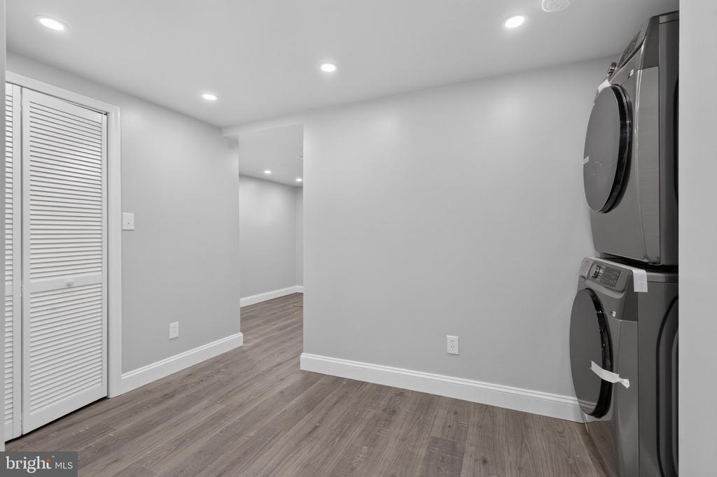 Normount Ave, Baltimore, MD 21216