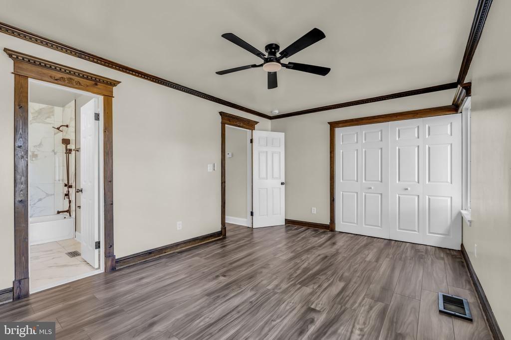 Wedge Way, Montgomery Village, MD 20886