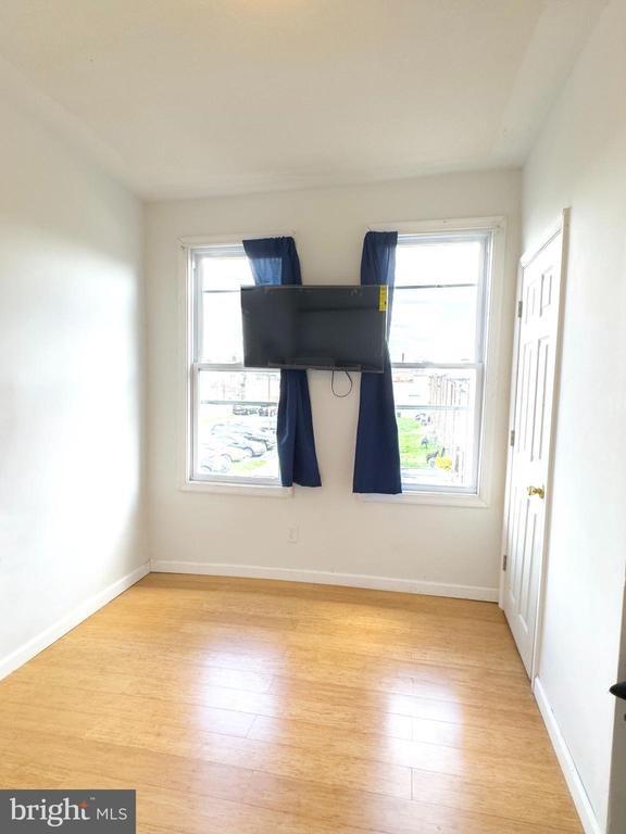 W Somerset St, Philadelphia, PA 19132