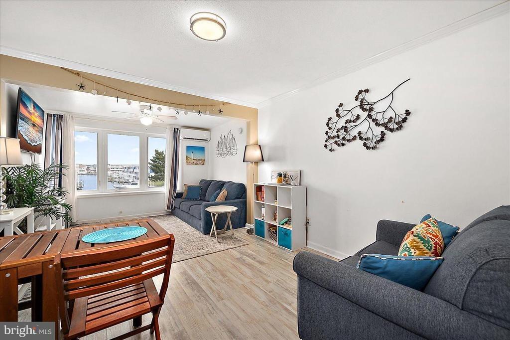 Robin Dr, Ocean City, MD 21842