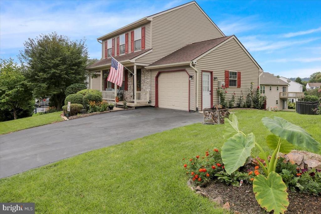 Tanger St, Marietta, PA 17547