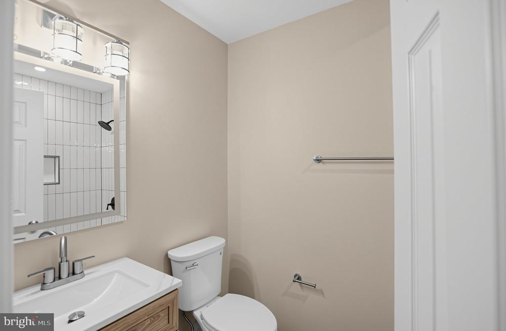 Collier Dr, Fredericksburg, VA 22407