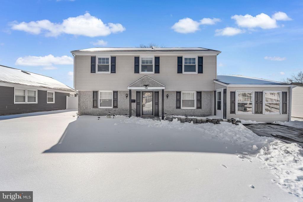 Parish Ln, Willingboro, NJ 08046