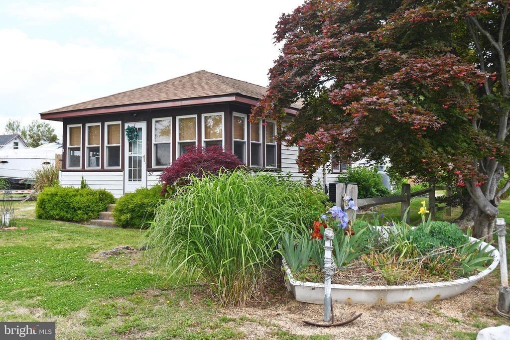 New York Ave, Earleville, MD 21919