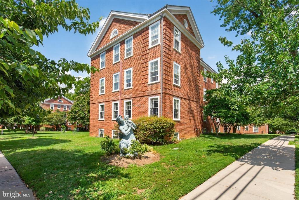 Langley Ct Nw, Washington, DC 20016