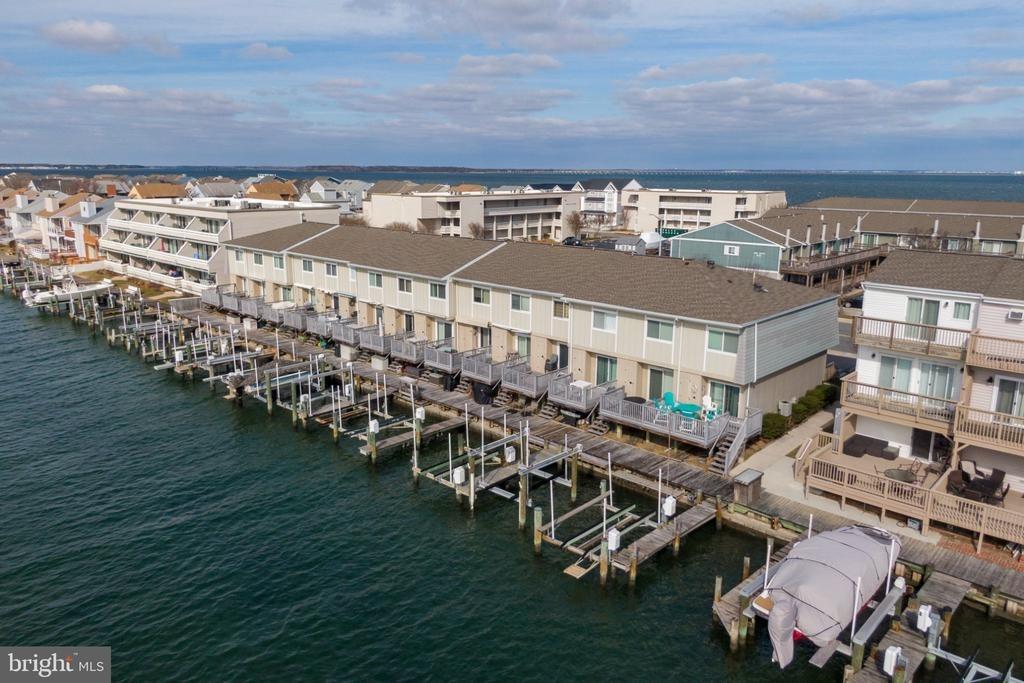 Penguin Dr, Ocean City, MD 21842