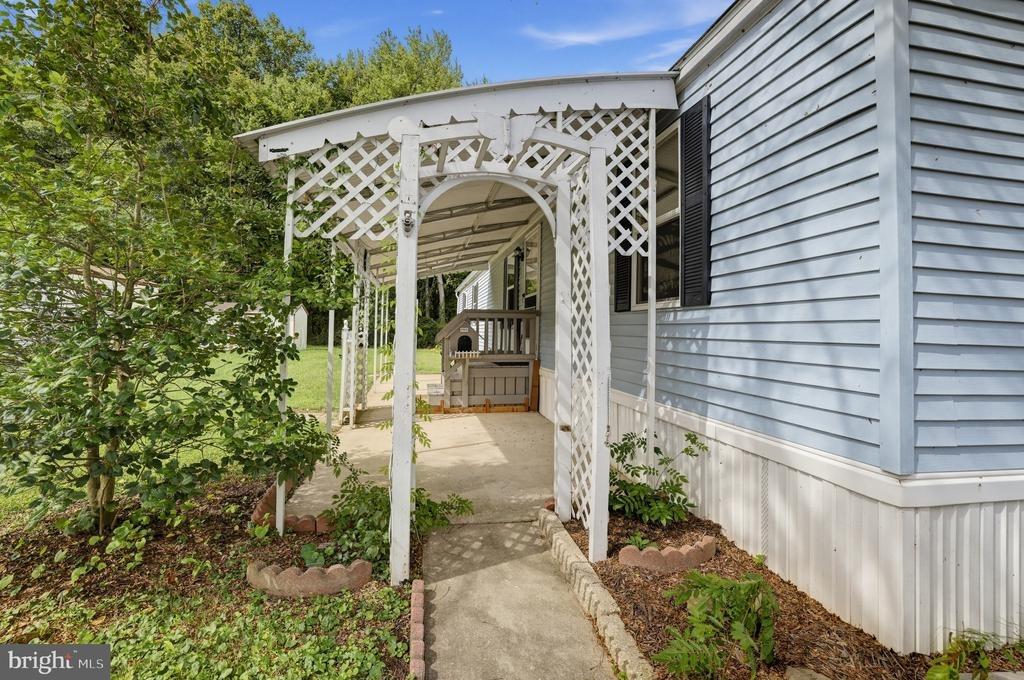 Frenchmans Branch Dr, Smyrna, DE 19977