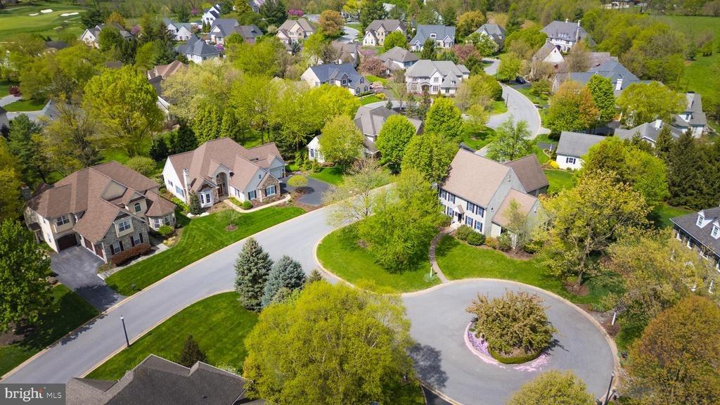 Goose Neck Dr, Lititz, PA 17543