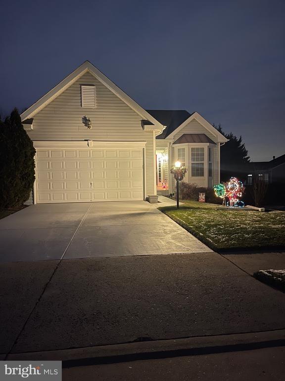 Russett Maple Ct, Dumfries, VA 22025